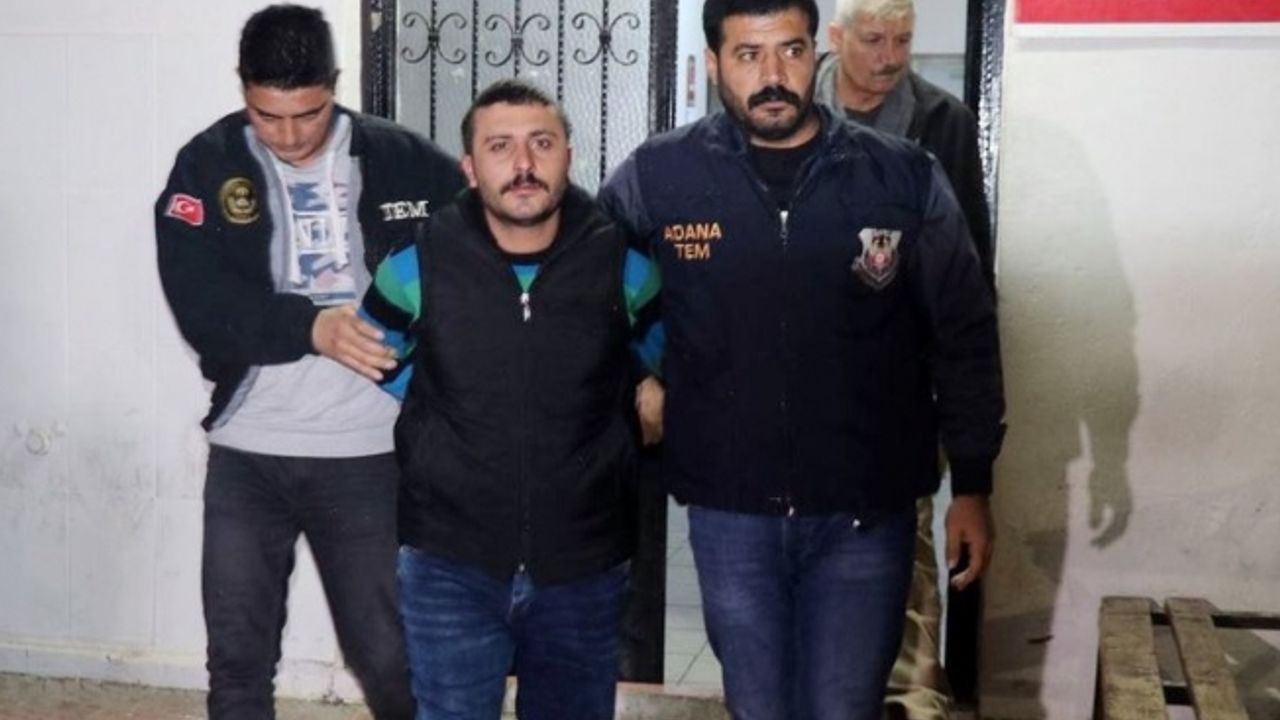 Adana'da Atatürk büstlerine ateş eden adam yakalandı