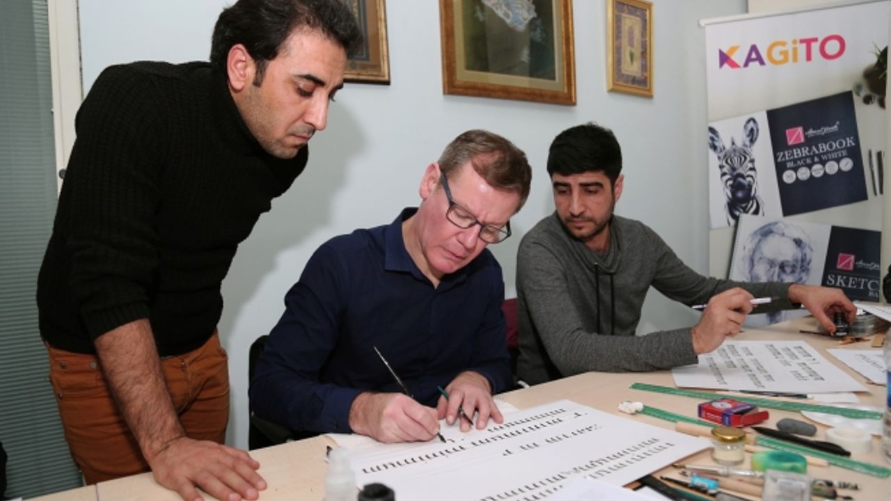 Dünyaca Ünlü Kaligraf Denıs Brown Küçükçekmece’de