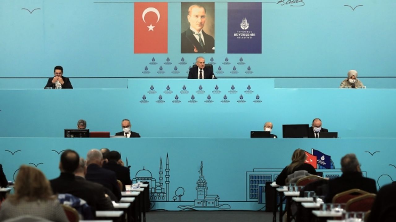 SAĞLIK ÇALIŞANLARINA ÜCRETSİZ ULAŞIM UYGULAMASI UZATILDI