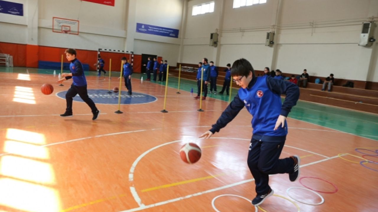 Küçükçekmece’de 7’den 70’e Ücretsiz Spor İmkanı