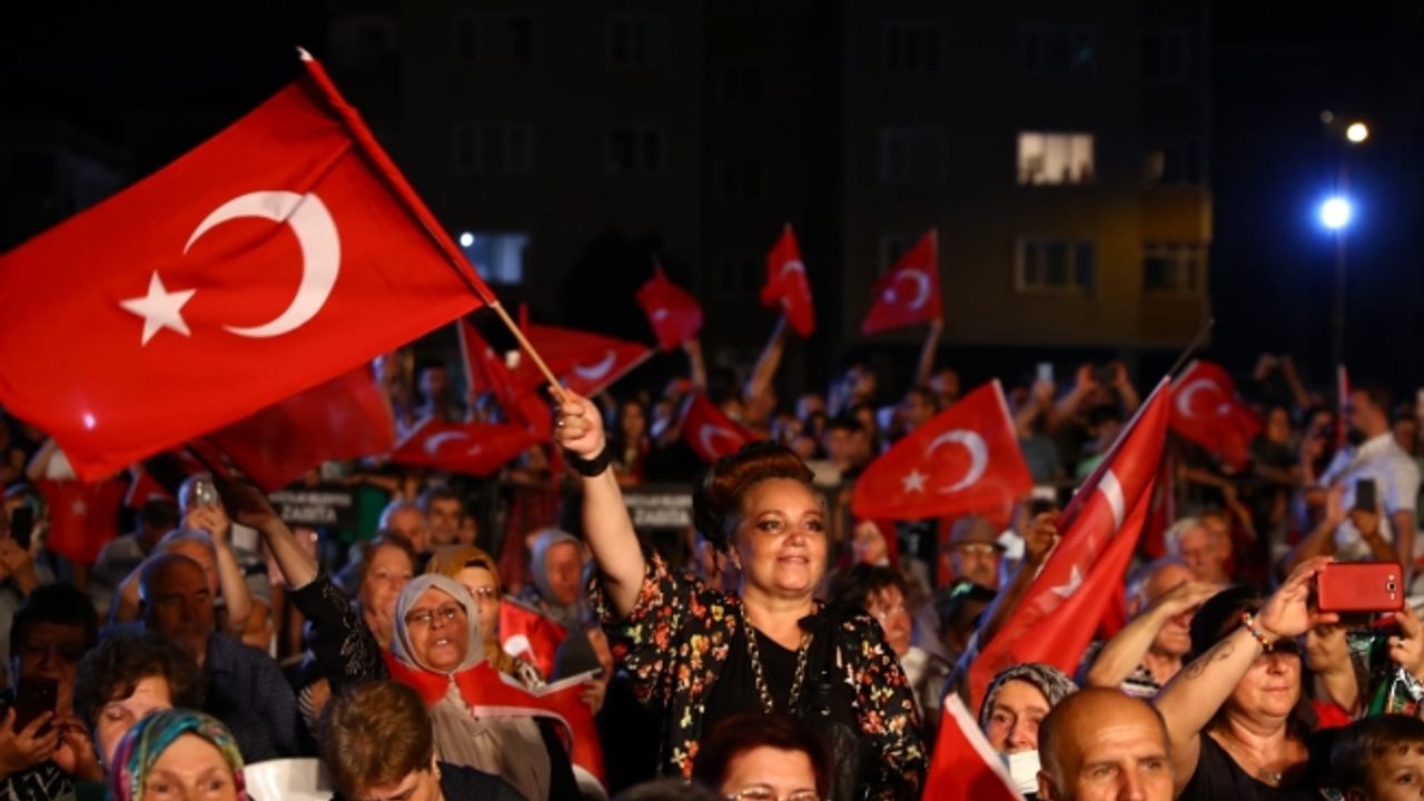 Bağcılarda Zafer Bayramı’nın 100. Yılına Yakışır Kutlama