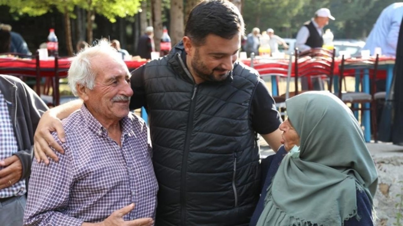 Başkan Öztekin Anadolu'nun Köylerinde Vatandaşlarla Buluştu