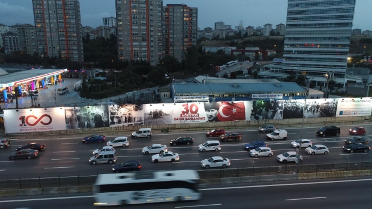 Kadıköy 30 Ağustos Zafer Bayramına Hazır