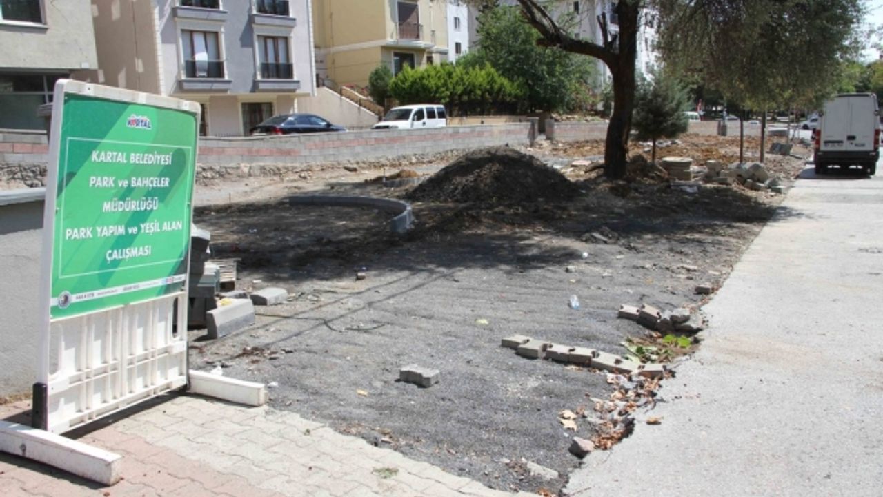 Kartal’a 11 Bin Metrekareden Fazla Yeşil Alan Kazandırılıyor