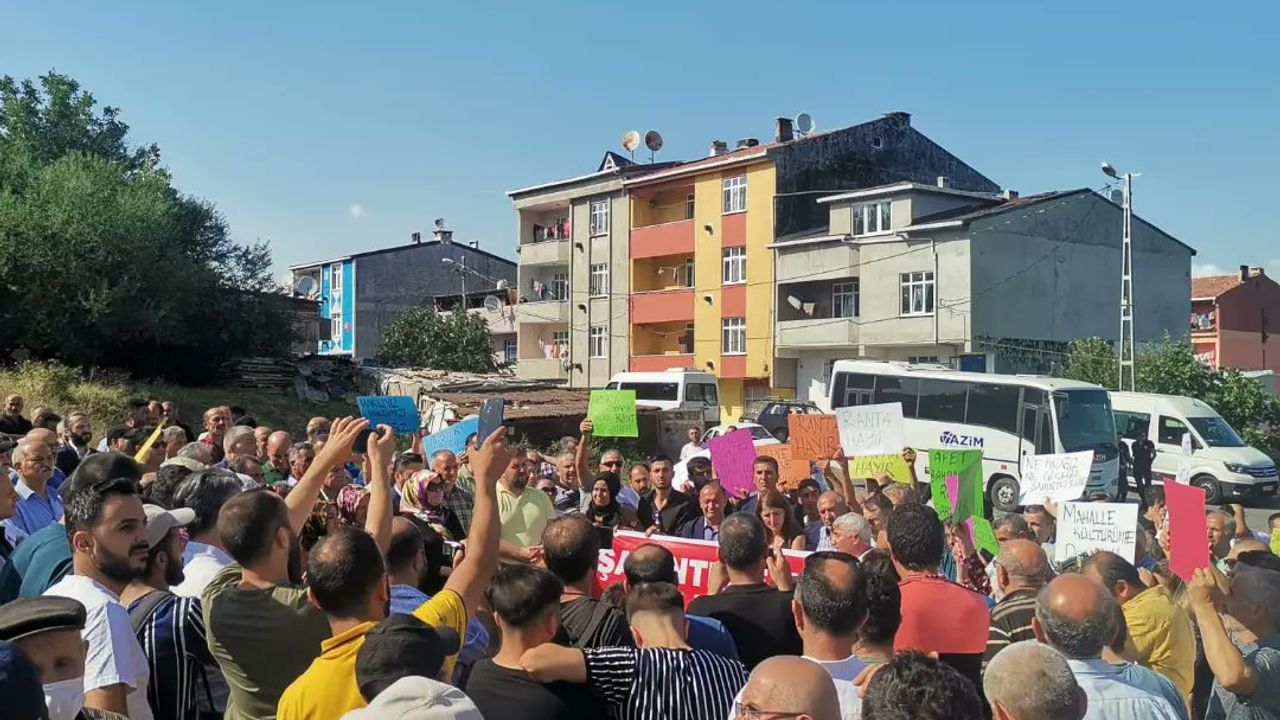 Şahintepe Halkı ‘Kanal İstanbul‘ Sürgününe Karşı Eylem Yaptı