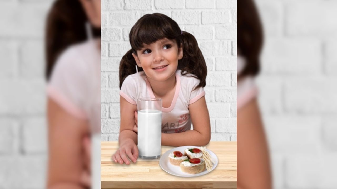 Yaz Sıcaklarında Çocuklara Su, Süt Ve Ayran