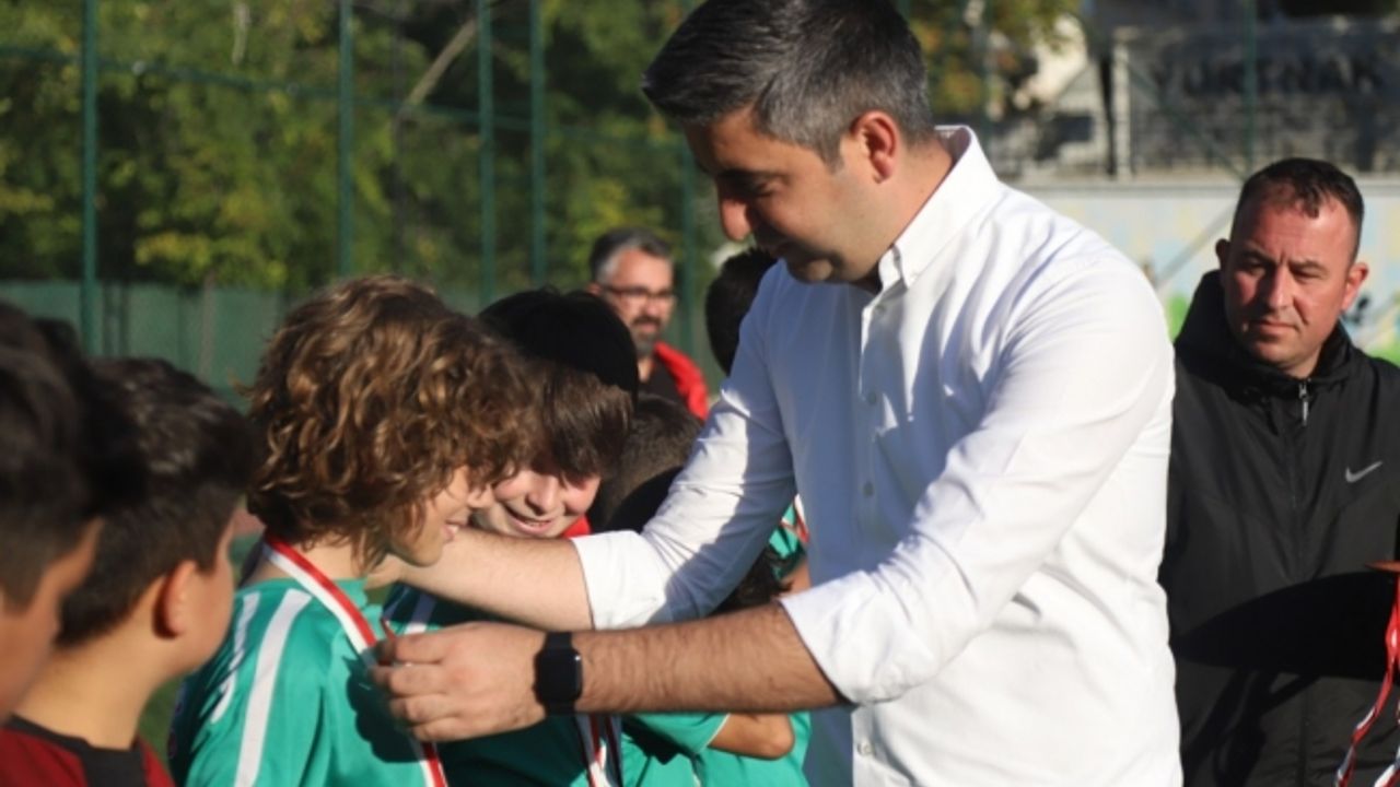 Metin Oktay’a Vefa Turnuvası’nın Şampiyonu Bulvarspor Oldu