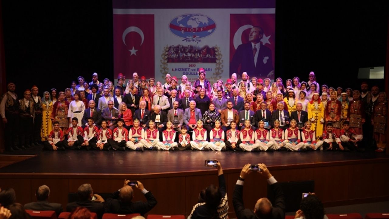 Cıoff Genç Teşvik Ödülü Rozetin Yolculuğu’nun Oldu