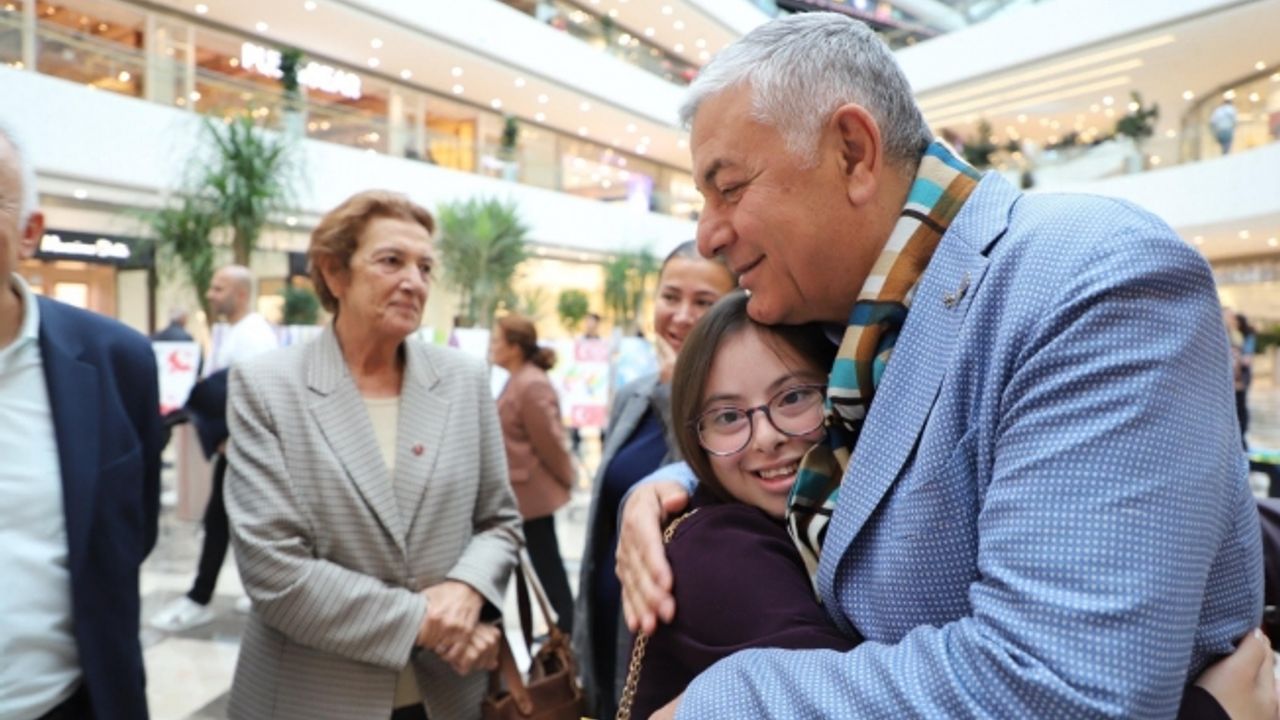 Eçadem VE Sagem'li Çoçuklar Cumhuriyet Sergisi’nde Buluştu
