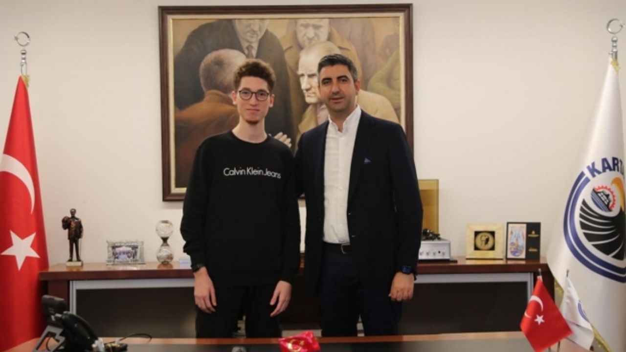 En Genç ‘Bulut Güvenliği Uzmanı’ndan Başkan Gökhan Yüksel’e Ziyaret