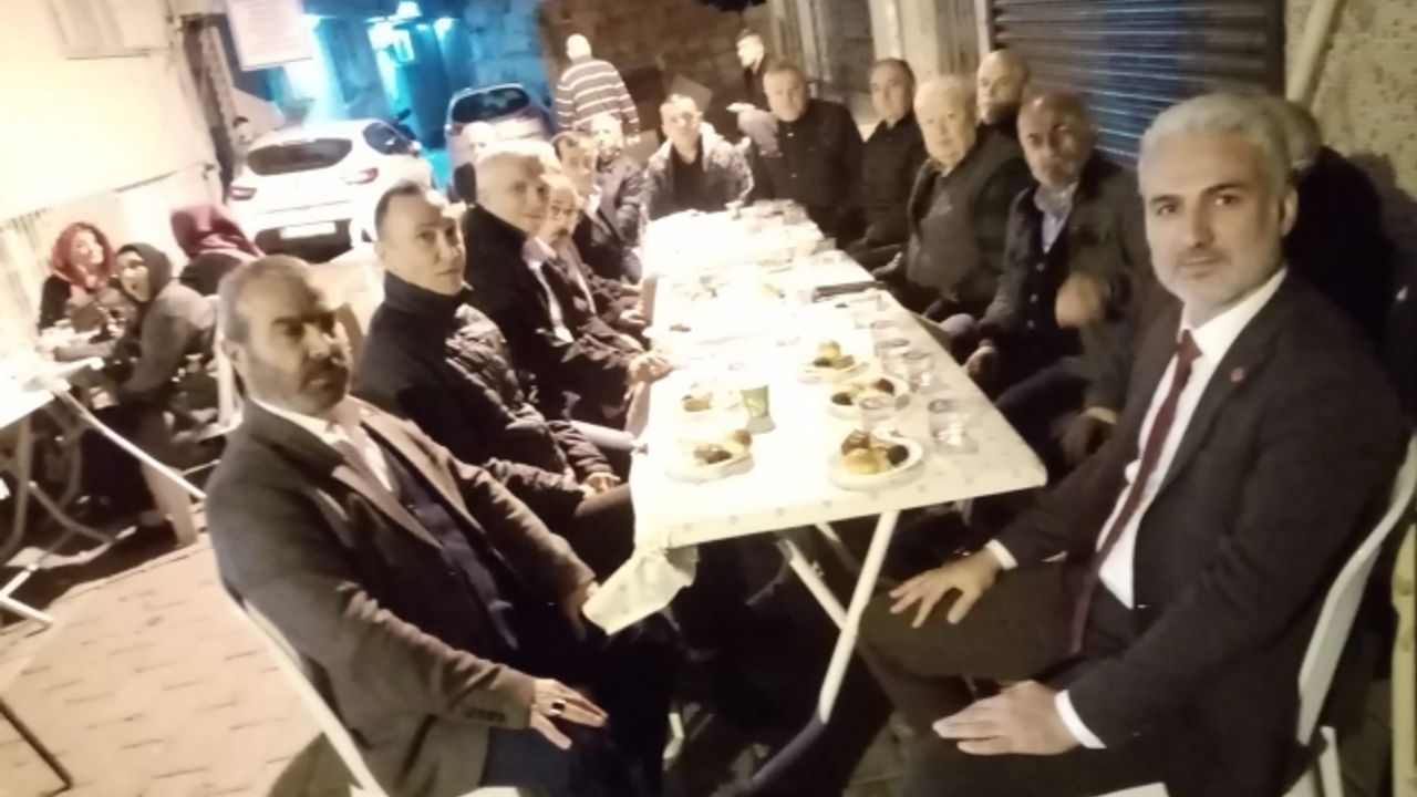 Şehit Kadir Cihan ve Babası Merhum Zeki Karagözlü'nün Sevenleri Bir Araya Geldi