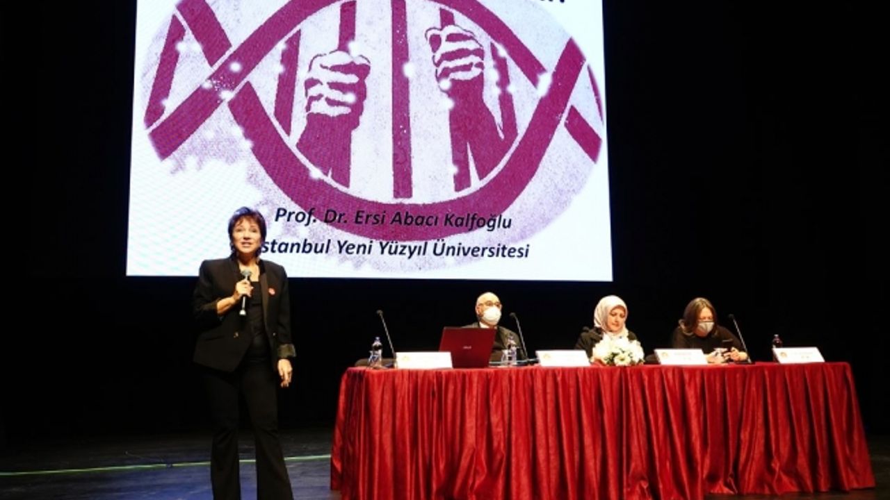 Zeytinburnu AKDEM’den Kadına Yönelik Şiddet Paneli