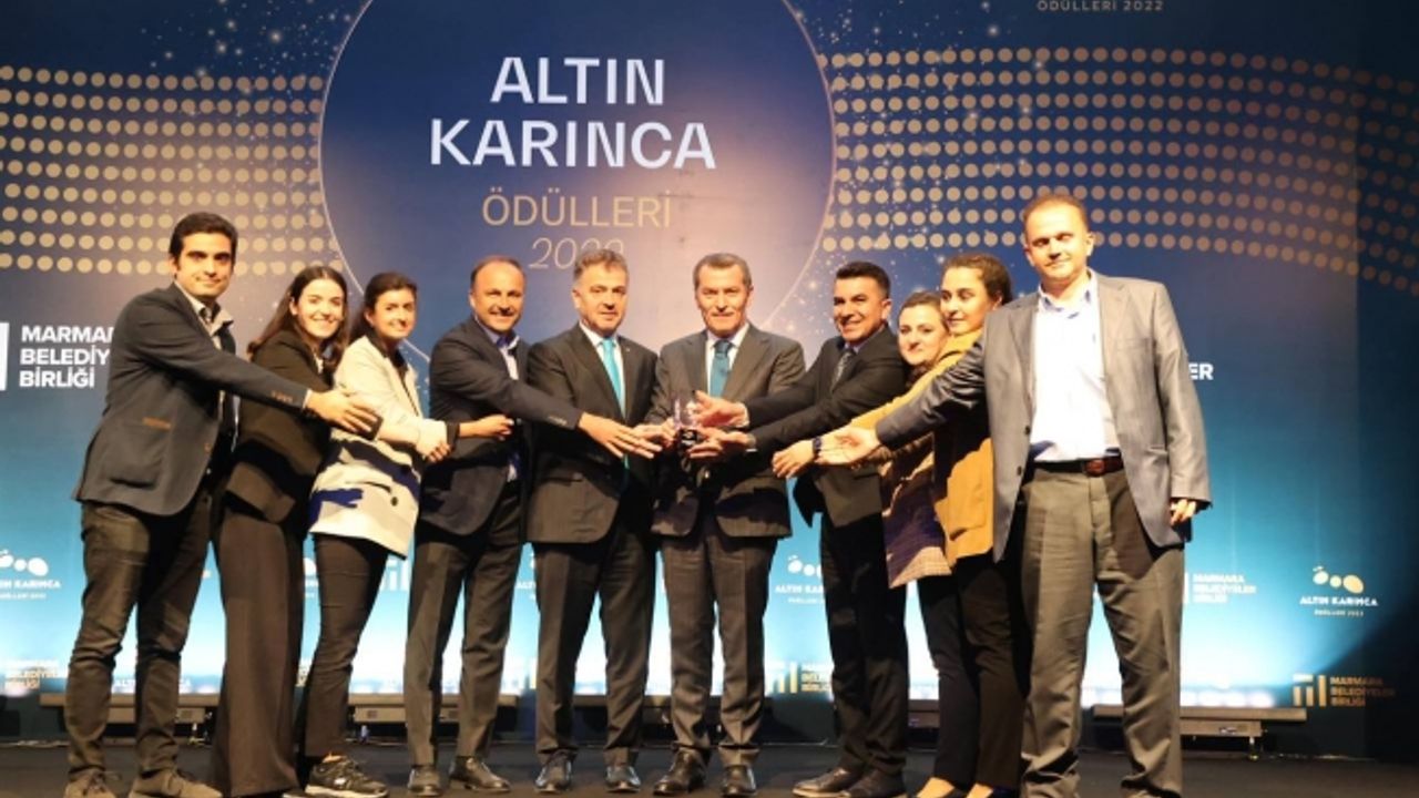 Zeytinburnu Belediyesi 2 Projesiyle Altın Karınca Ödülü’nü Aldı