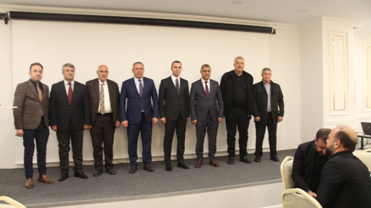 Seyithan İzsiz TBMM Yolunda Emin Adımlarla İlerliyor