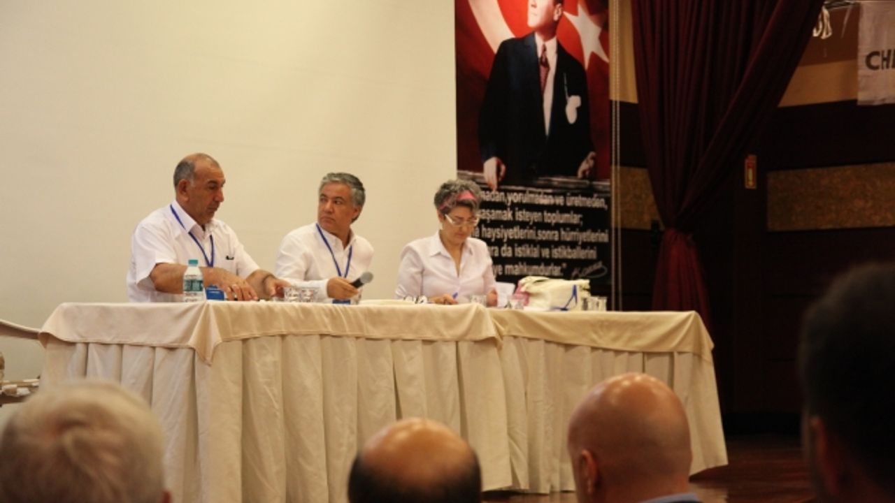 CHP. Başakşehir İlçe Kongresinde Gerçek Bir Demokrasi Şöleni Yaşandı