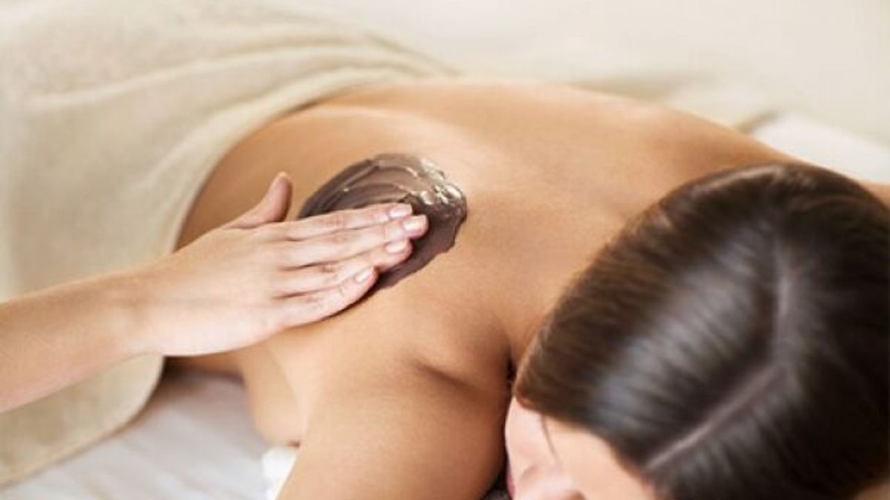 Beylikdüzü'nde Kadınlara Özel Masaj Salonu: Rahatlamayı ve Güzelliği Bir Arada Deneyimleyin