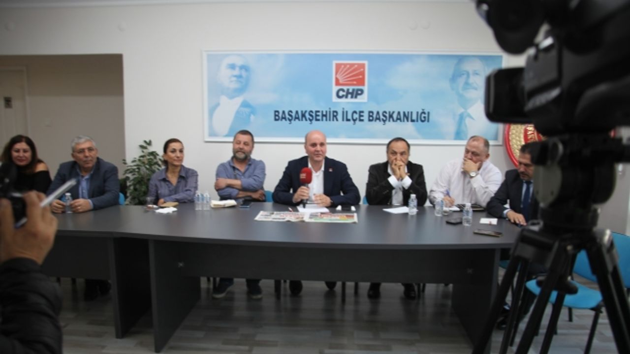 CHP Başakşehir İlçe Örgütü Gazetecilerle Bir Araya Geldi (VİDEOLU)