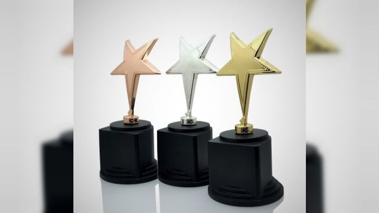 İstanbul Plaket ile Çeşitli Ürün Gruplarında Aradığınızı Bulun