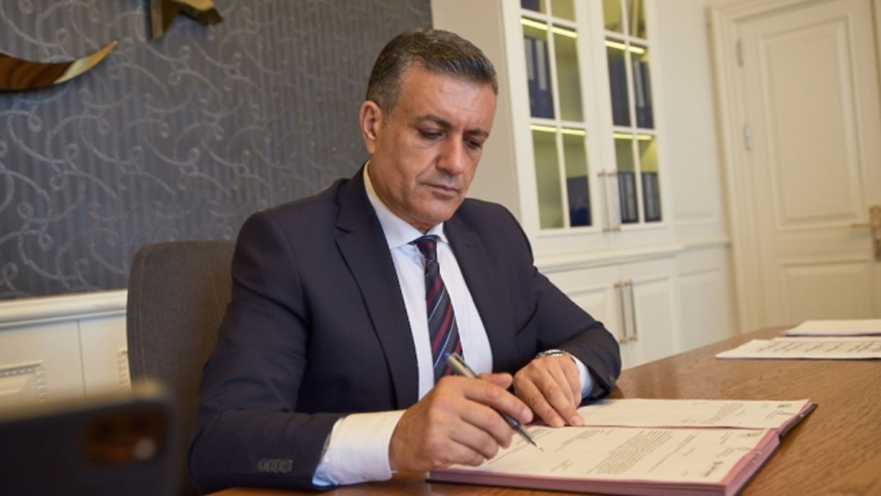 Başkan Bozkurt kadına karşı şiddet genelgesini imzaladı
