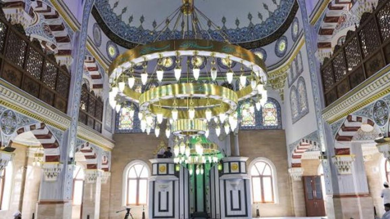 Türkiye'nin İlk Seyir Teraslı Camisi  Beykoz’da Açıldı