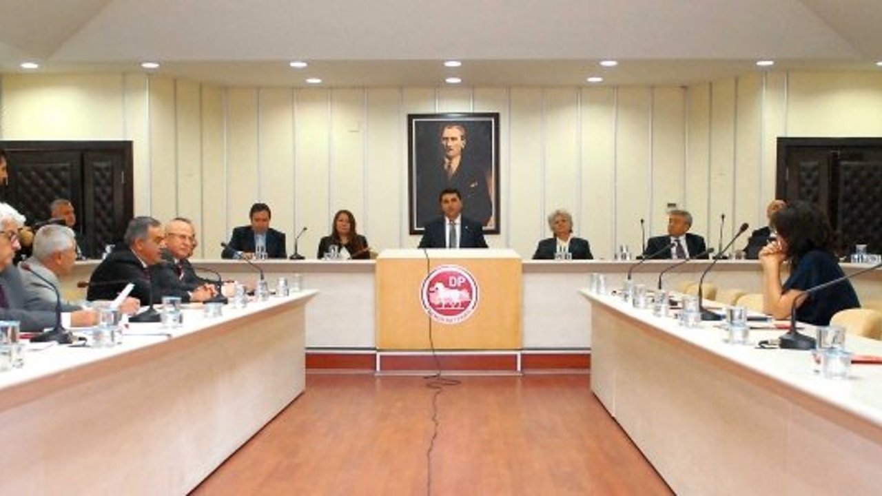 UYSAL; “Aşkla, üzerimize düşen sorumluluğun idraki ile hizmet edeceğiz”