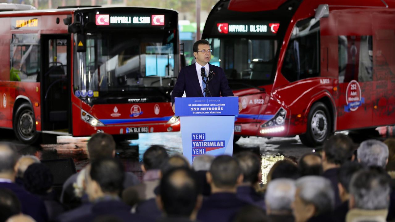 İBB Ve İETT'nin Öz Kaynakları İle 252 Yeni Metrobüs Satın Alındı