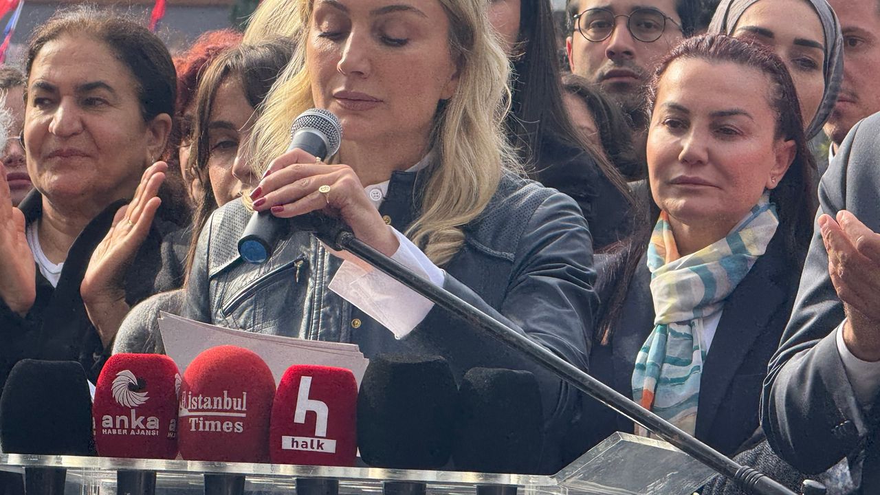 İmamoğlu Tutuklu Aile Yakınlarına (ADA) Silivri'den Mesaj Gönderdi