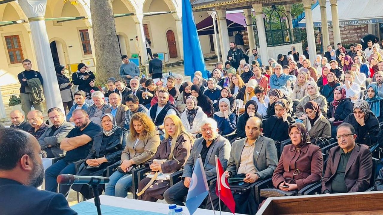 ÇİN’İn Doğu Türkistanlılara Zulmü Devam Ediyor