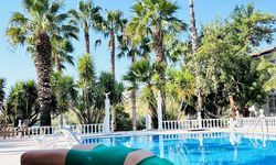 Tuğba Özay’dan Antalya’daki Çiftliğinde Pilates Şovu!