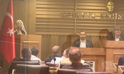 Bahçelievler Belediye Meclis Toplantısı Çapraz Duruş İle Uzun Namlulu Silahların Gölgesinde Yapılıyor…