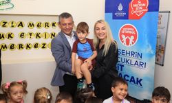 Özgür Özel Kreş Açtı