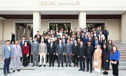 İçişleri Bakan Yardımcısı Bülent Turan, gençlerle buluştu