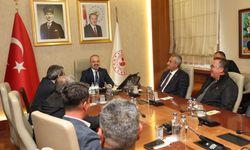 Bülent Turan, Ayvacık Muhtarlarımızı Kabul Etti