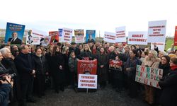 İBB Tutuklu Yakınları Bir Zamanların Mağdurlarına Seslerini Duyurmaya Çalışıyorlar