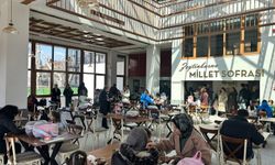 Hayat ve Yaşam Zor Zeytinburnu Belediyesi Millet Sofrası İle Halkın Yanında