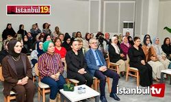 Esenyurt’ta Ebru Sanatının İncelikleri Sanatseverlerle Buluştu