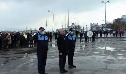 Büyükada Atatürk Meydanı'nda 18 Mart Şehitleri Anma Günü Ve Çanakkale Zaferi Programı Düzenlendi̇