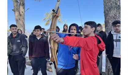 Sultangazili Gençler Aydın-Efeler Kampı’nda Doyasıya Eğlendi