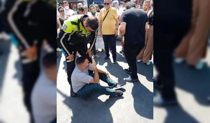 Dolandırıcı Olduğunu İddia Ettiği Kişiyi  Yakalayıp Polisi Bekledi