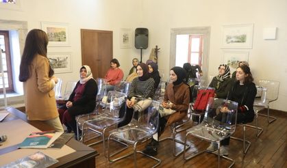 Edebiyat Okulu eğitimleri başladı