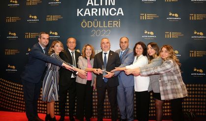 “FarklıI Bir Mahalle Mümkün” Projesi’ne Altın Karınca’dan  Ödül