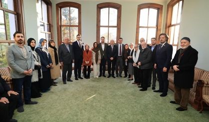 Kılıçdaroğlu Ve İmamoğlu’ ndan Hırka-i Şerif Ziyareti