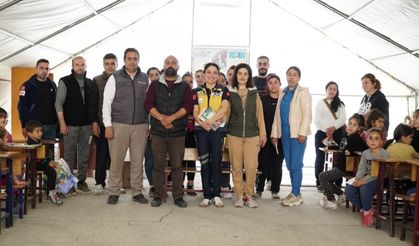 Avcılar Belediyesi Deprem Bölgesinde Çadır Okul Kurdu