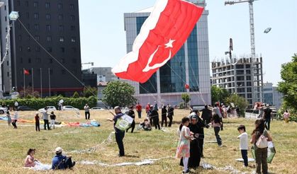 Bağcılar Belediyesi, Uçurtma Şenliği düzenledi