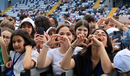 İmamoğlu : Cumhuriyet'in Değerlerini Sekteye Uğrattığınızda  Memleketin Geleceği Karanlıkta Kalır