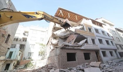 Bayrampaşa'da Yüksek Riskli Binaların Dönüşümü Başladı