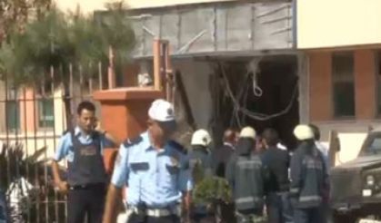 Sultangazi'de polis karakolunda patlama