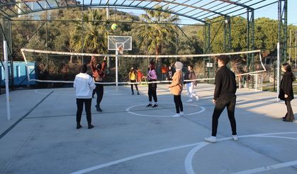 Başarılı Öğrencilere Kış Tatili ZEYGEM’den