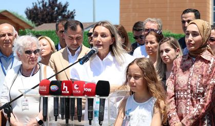 İBB Tutuklu Yakınları Yağmur Güneş Dinlemiyor 37 Basın Açıklamasını Silivri'de yaptı