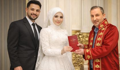 Belediye ücretleri kaldırdı! 4 bin çift tek kuruş ödemeden dünyaevine girdi